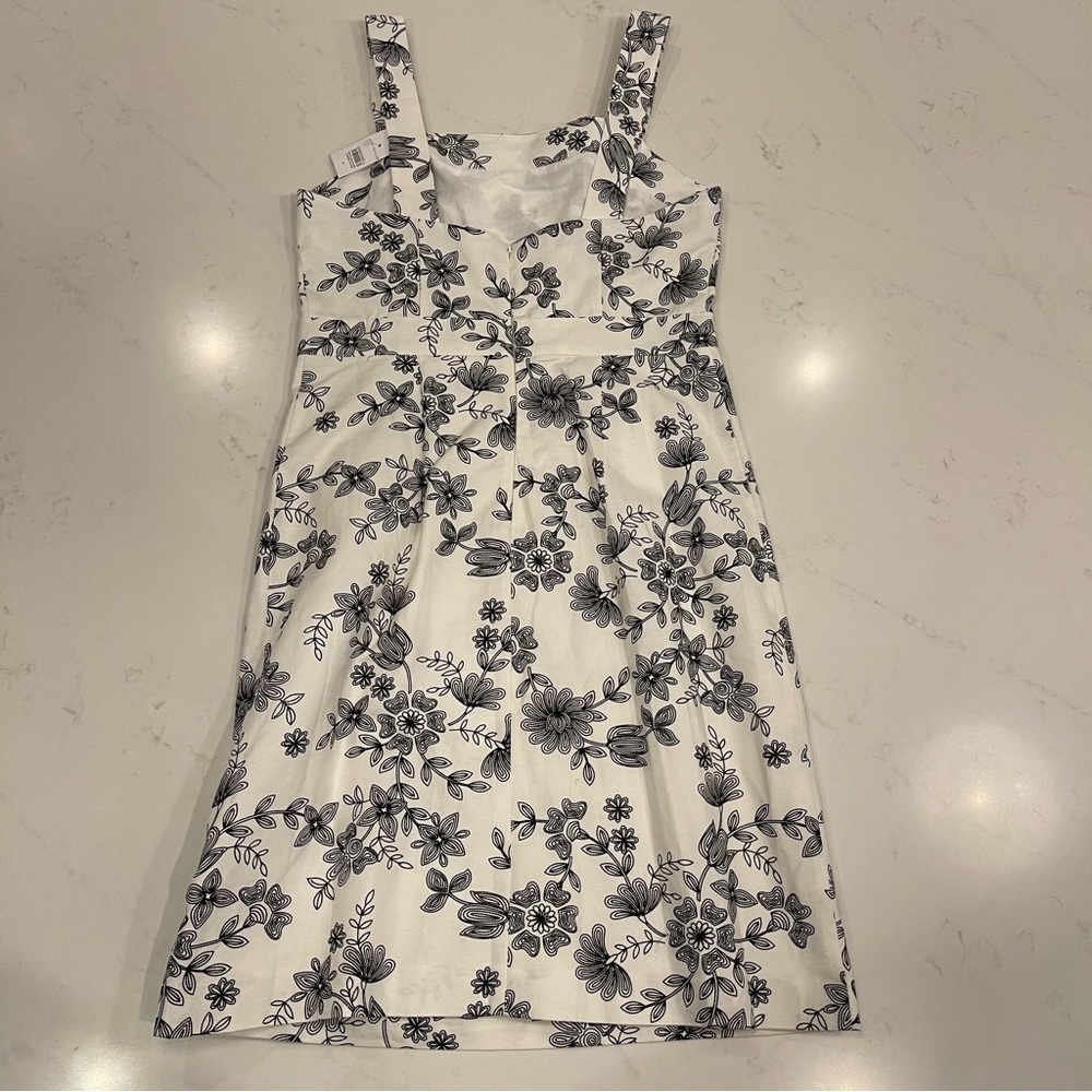 Ann Taylor White Mini Dress with Black Floral Print - Picture 2 of 5